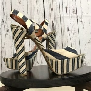 8 1/2 Jessica Simpson Heels